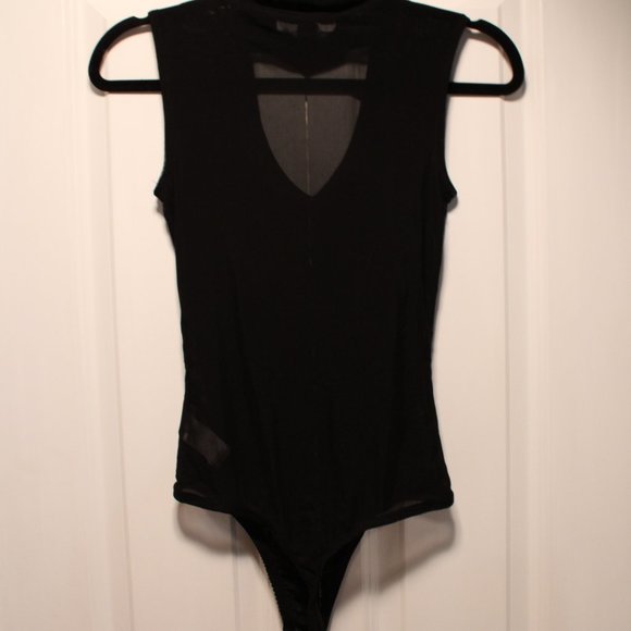 Black mesh body suit with Cut out at Chest - Picture 3 of 3